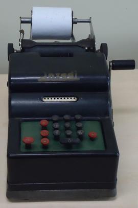 Máquina de Somar marca Inzadi 1