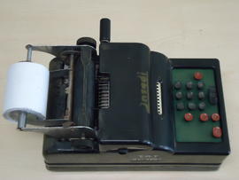 Máquina de Somar marca Inzadi 6