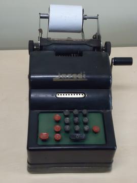 Máquina de Somar marca Inzadi 3